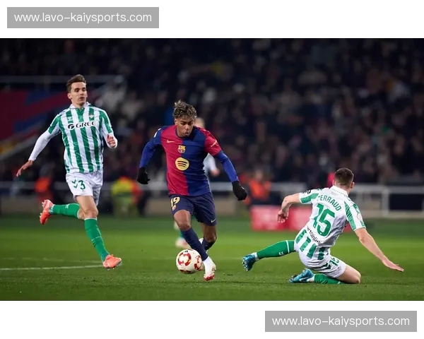 西甲2023赛果：激战回放与那些让人热血沸腾的瞬间