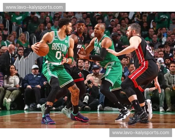 绿凯剑指五星？骑士重振雄风？——NBA新赛季“凯尔特人vs骑士”深度前瞻